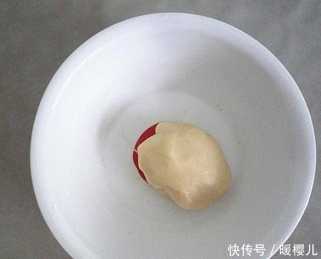 糕点|抹茶酥和我自己做的红曲糕点,不油腻