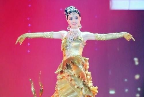  造型|宋茜金鹰女神造型邋遢惹吐槽，膀大腰圆堪称灾难，被嘲历届最丑