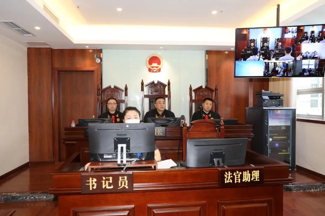  害人|“有熟人帮忙办事”的门路，是诈骗犯的套路