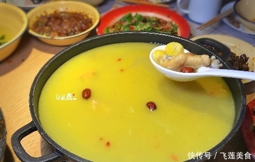 知名|连明星都慕名而来,知名梁山鸡到底什么魅力,我替大家先品尝一番