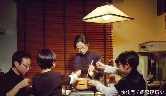 老人|“新型婆媳关系”悄然兴起,儿媳不受委屈,老人也觉得这样很和谐