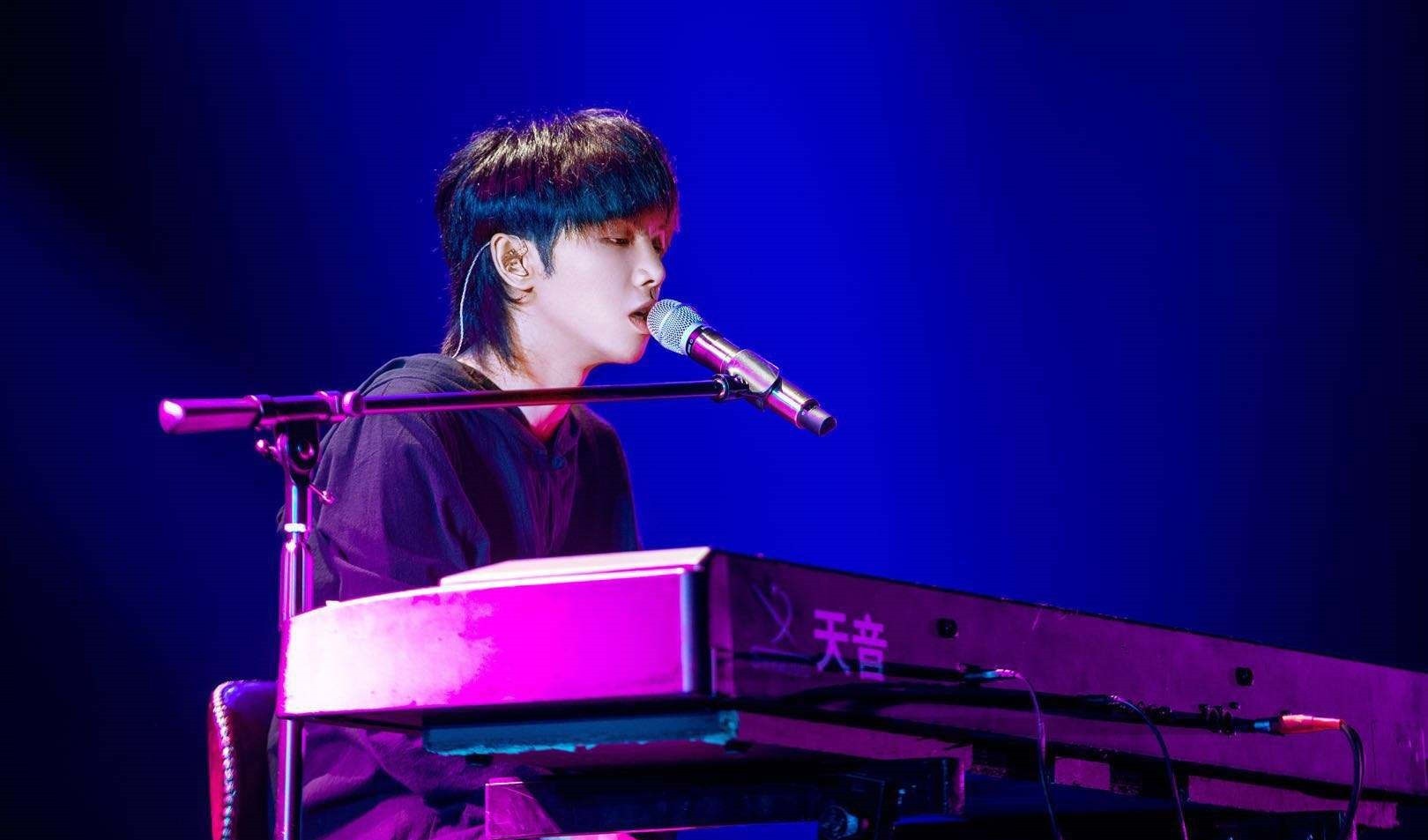  经典|华晨宇翻唱的《山海》，累计播放率突破10亿，成就难以磨灭的经典