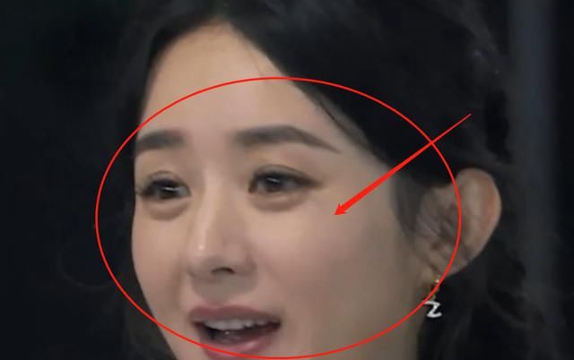  中餐厅|《中餐厅》赵丽颖工作后被镜头抓拍，32岁的颜值我没看错吧？