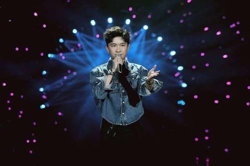  做作|《奔跑吧》最做作的男嘉宾，动不动就矫情，连导演都看不下去了