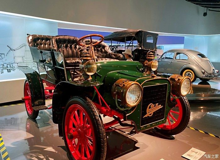 出发|提车后开途观L出发汽车博物馆，培养满足孩子的好奇心！