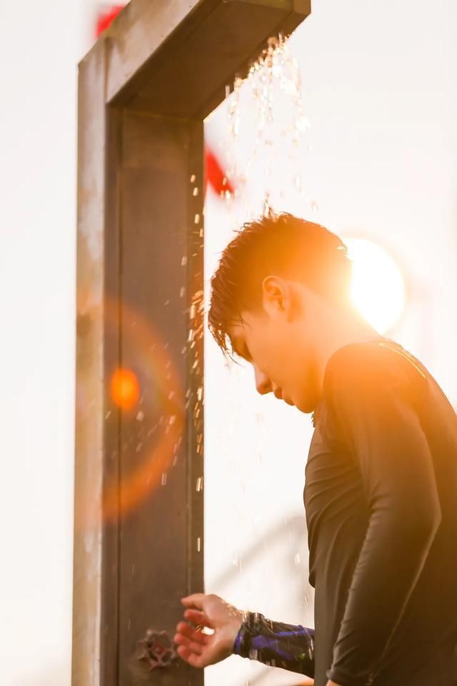  金晨|鹿晗、王一博、张新成、丁禹兮、金晨