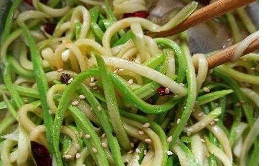 牢记|做凉拌菜，最忌直接加生抽，牢记“6个1”，拌什么菜都好吃