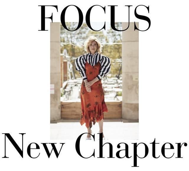  小心|简约不简单，瞧时尚博主的“基础条纹装”穿搭，处处透着小心机