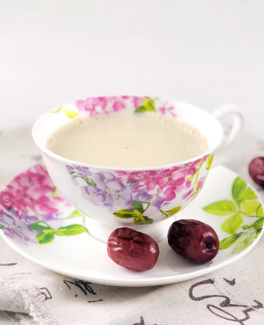 养颜|秋天的第一杯奶茶来了,补血养颜,暖胃暖宫