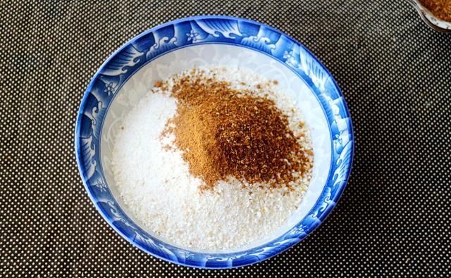 肥肉|五花肉最简单的吃法,一拌一蒸,香而不腻,孩子抢着吃