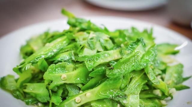  含有丰富|女性常吃此物，排毒素清污血，子宫越来越干净，肚子也不鼓