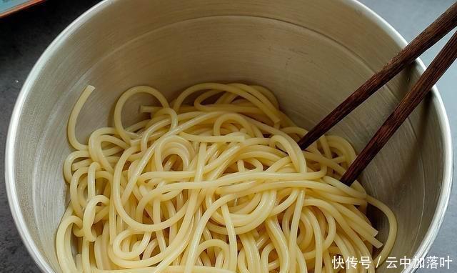  肉汁|我教你怎么做简单肉汁意大利面，他多汁又香