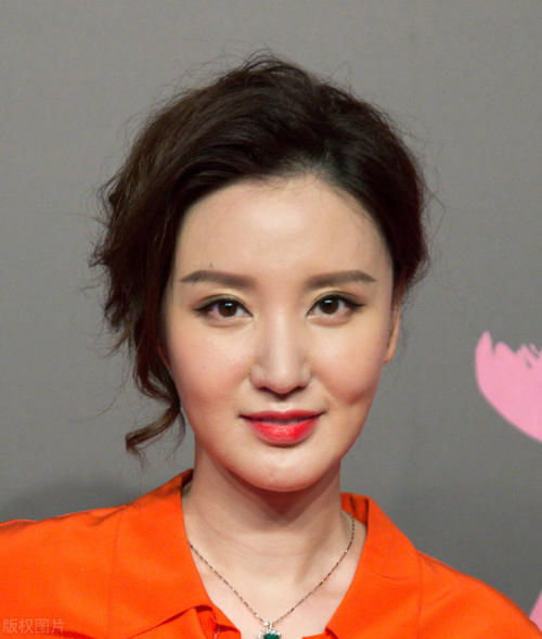 张萌|从飞行历程被盗兑换积分,到办理航空公司会员卡:是炒作还是危机