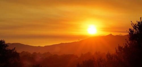  送给|适合发朋友圈的早安短句，经典有个性，送给深夜无眠的你