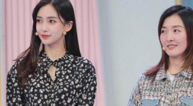  郑恺的助理|跑男的助理都长啥样？baby郑恺的正常，看到蔡徐坤的：粉丝变心了