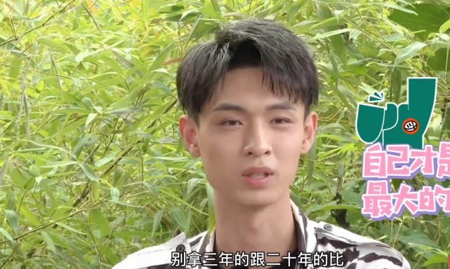  明明|不给相声皇后面子？秦霄贤打脸于谦，明明来德云社七年却说是三年