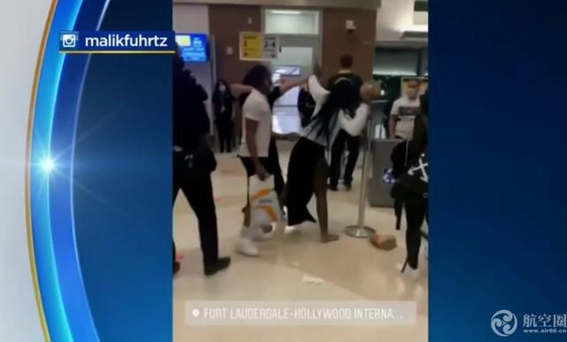 鞋子|航班延误 3女子竟然用手机、鞋子、水瓶、快餐狂砸精神航空员工