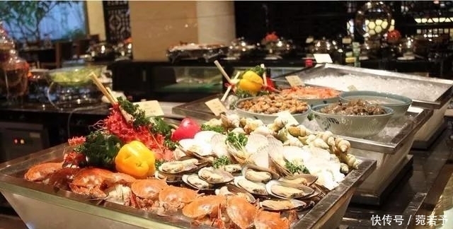 海底|吃海底捞时,有4种食物可以打包带走,不拿服务员笑你“傻”