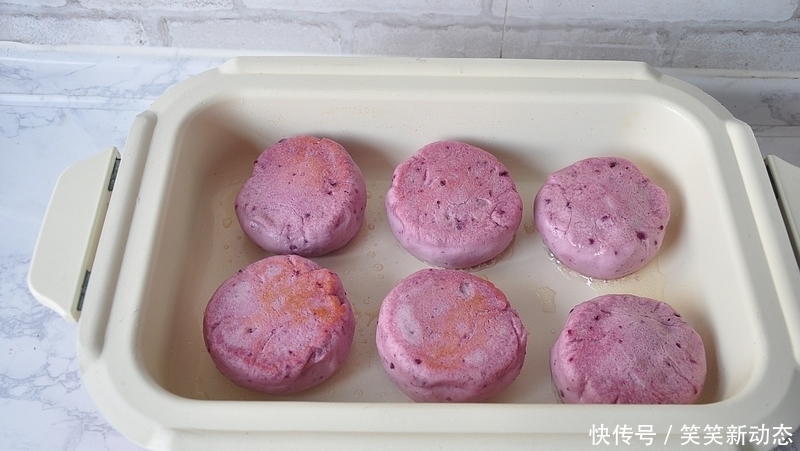 馅饼|最近,孩子迷上吃这个饼,香软拉丝,越嚼越香,做了六个不够吃