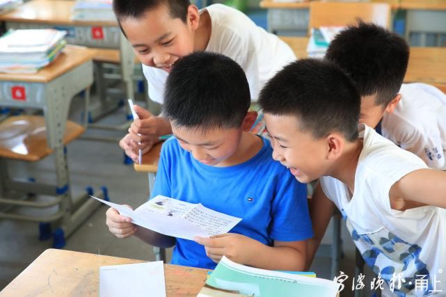  这位|43封，3万多字！宁波这位班主任给每个孩子手写了一封“情书”