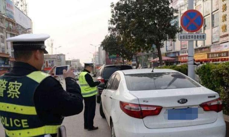 玛莎拉蒂|玛莎拉蒂乱停车，挪车号码是10086，群众报复车主：给你来个惊喜