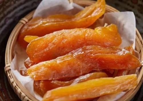 鲜艳|晒红薯干，别直接晒！多做2步，颜色鲜艳，筋道香甜，不干不发黑