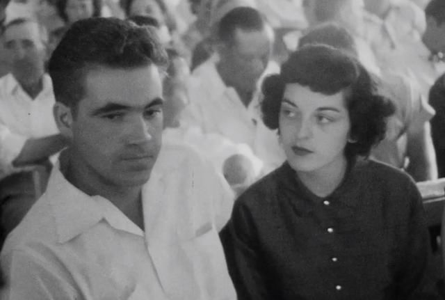 无罪释放|对白人少妇吹哨，14岁黑人小孩遭毁容虐杀，凶手为何无罪释放