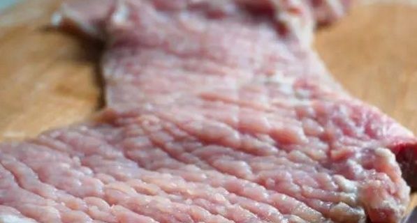 汁水|特色经典黄金炸猪排,外酥里嫩汁水紧锁,蘸上辣酱油,直咽口水