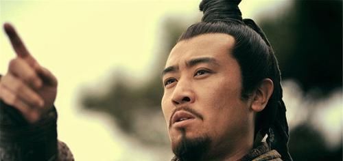 猛将|?他才是三国第一猛将，出战25次斩21名敌将，戎马一生却毫发无伤