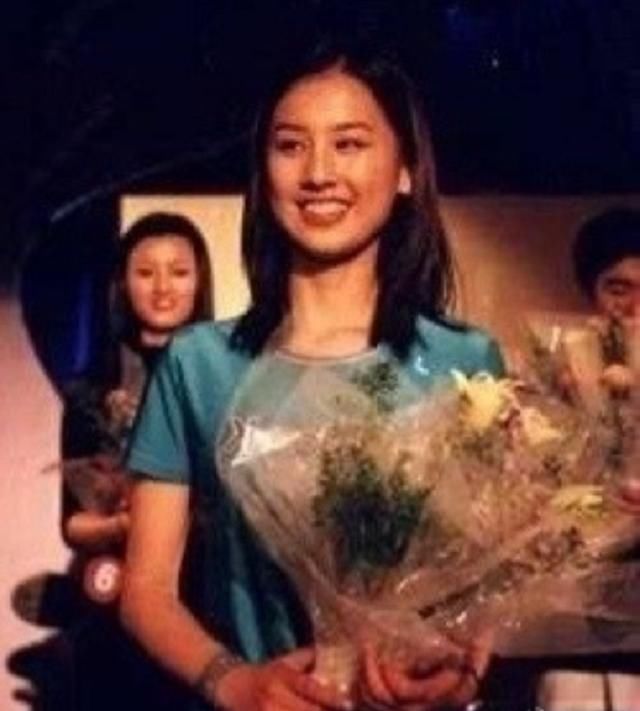  乘风破浪|黄圣依金莎缘分不浅，20年前参加同一选秀节目，如今又相聚在一起