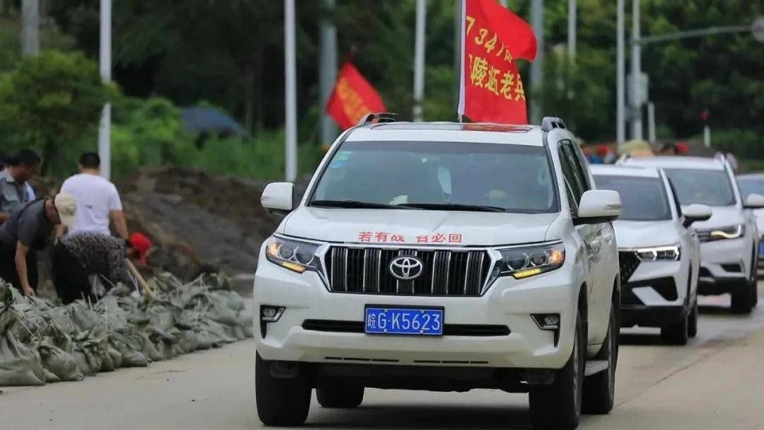  部队|退伍老兵闻“汛”即返！若有战，召必回！