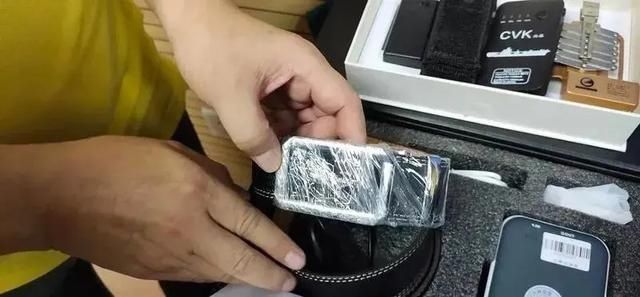  小心|人民币、矿泉水、保温杯，这些地方的偷拍必须小心！