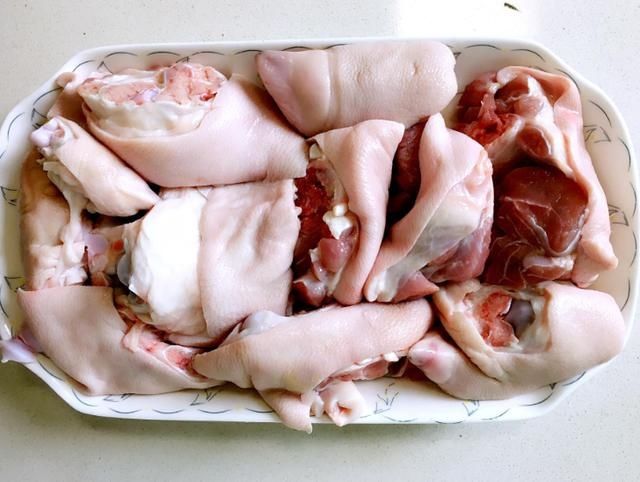  软烂|老妈炖的“猪蹄”，不用高压锅，只需一招，软烂入味不油腻