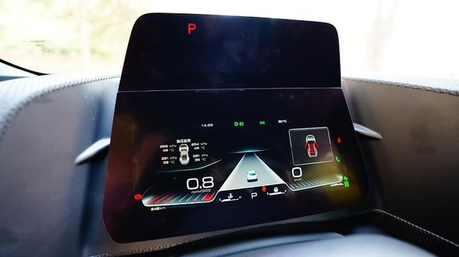  试驾|让人“酸”的3/4刻度座驾 试驾1.5T+7DCT的哈弗大狗