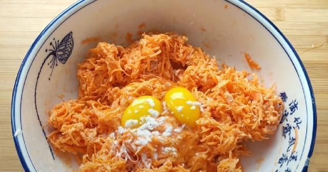  柔软|只需这两招, 保证你炸出的胡萝卜丸子外酥里软, 放凉了也柔软好吃