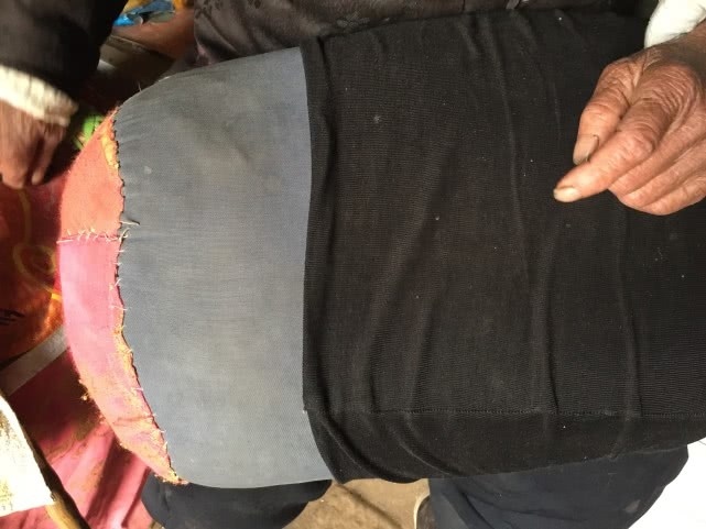 老人|今年92岁,全村最长寿老人,一双袜子穿20年,爱说爱笑从不记仇