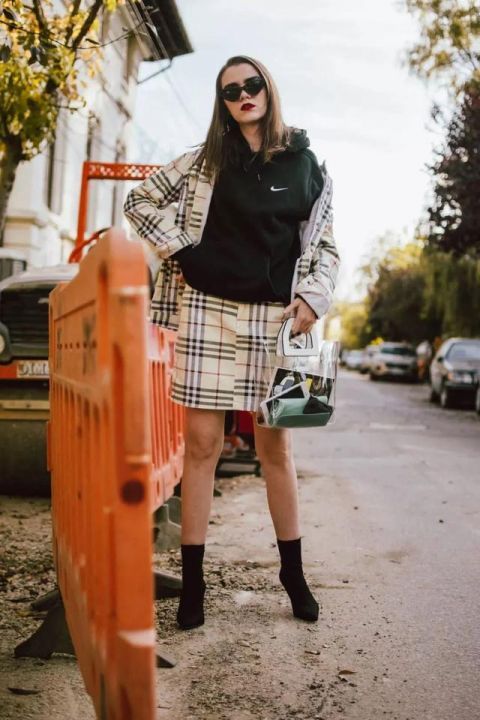  经典|是时候穿卫衣了，2020秋冬最时髦打开方式，好看爆了