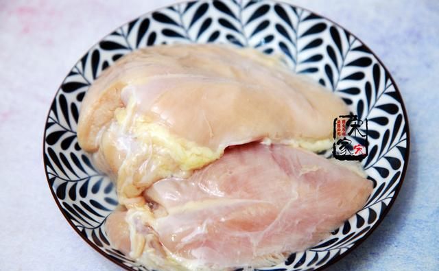 美味|外面卖14元1份的大鸡排,在家做成本5元,量大又美味,好吃