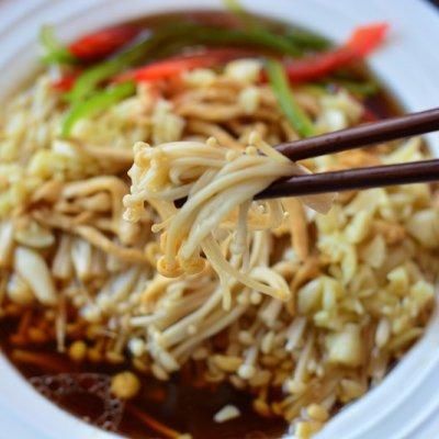 美食|美食新滋味:好吃不腻的清蒸金针菇