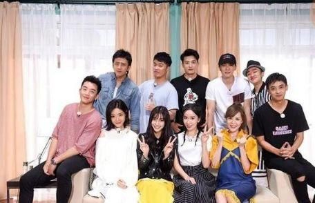  综艺|两人同演《爱情公寓》走红，一人沉迷综艺，而他不断挑战新角色