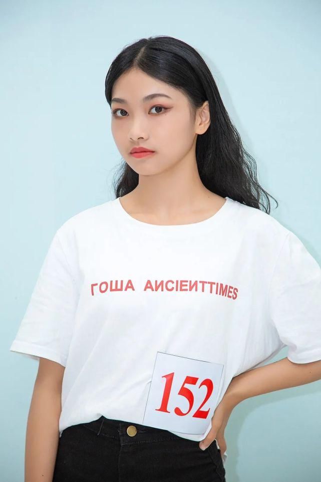  重庆|80位重庆小姐复赛选手齐亮相，小姐姐邀你投票喽！