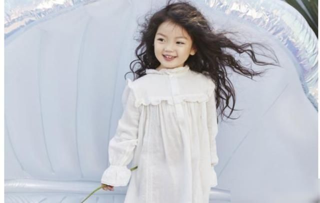  记得|还记得《爸爸去哪儿》的阿拉蕾吗？因太可爱被禁止整容，如今这样