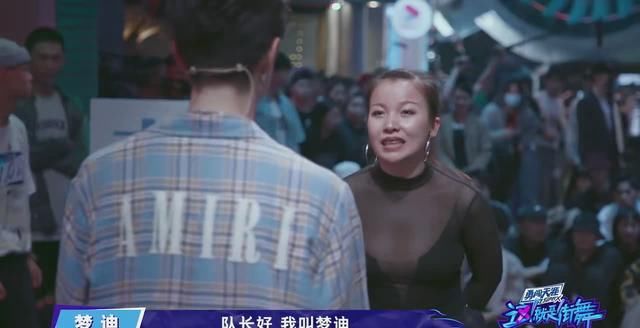  王一博|《这就是街舞》张艺兴得到专业认可，但是为何王一博却在摆手？