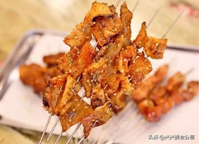 猪皮|烤猪皮,你吃过吗?烤的滋滋流油,软糯香滑,你不馋么,上教程