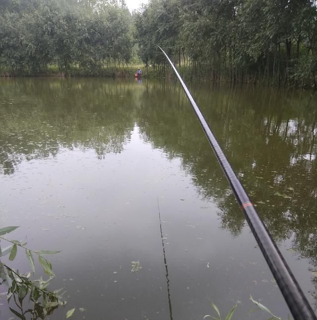  脱钩跑鱼|野钓时连续跑鱼，有哪些原因，浅谈一下个人见解