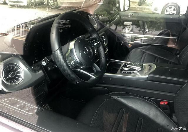  照曝光|奔驰G350无伪装谍照曝光 搭载2.0T发动机 或9月上市