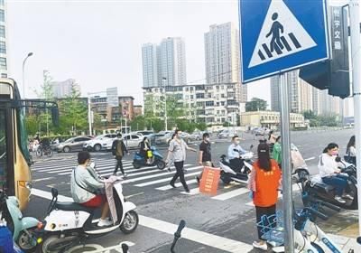 文明|让文明出行成流动风景