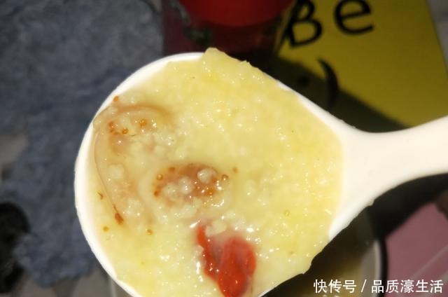 润肺|入秋防秋燥,我家隔三差五做这碗粥,养胃又润肺