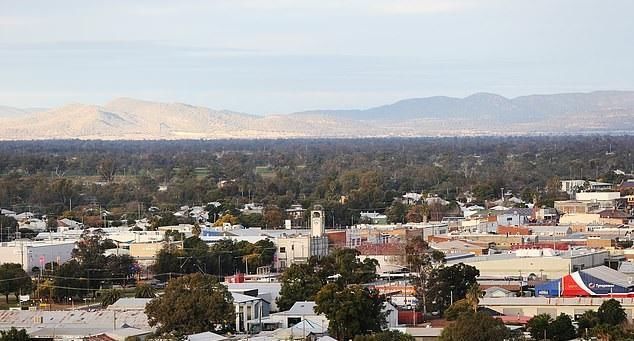 现场|10岁少女被害,现场残忍诡异,澳洲小镇陷入惊恐,凶手年仅14岁