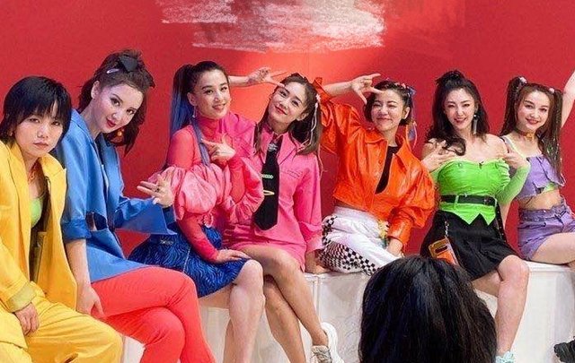  乘风破浪|宁静是小学班长，万茜全能ACE，黄圣依不娇气，张萌发千字长文评“姐姐”